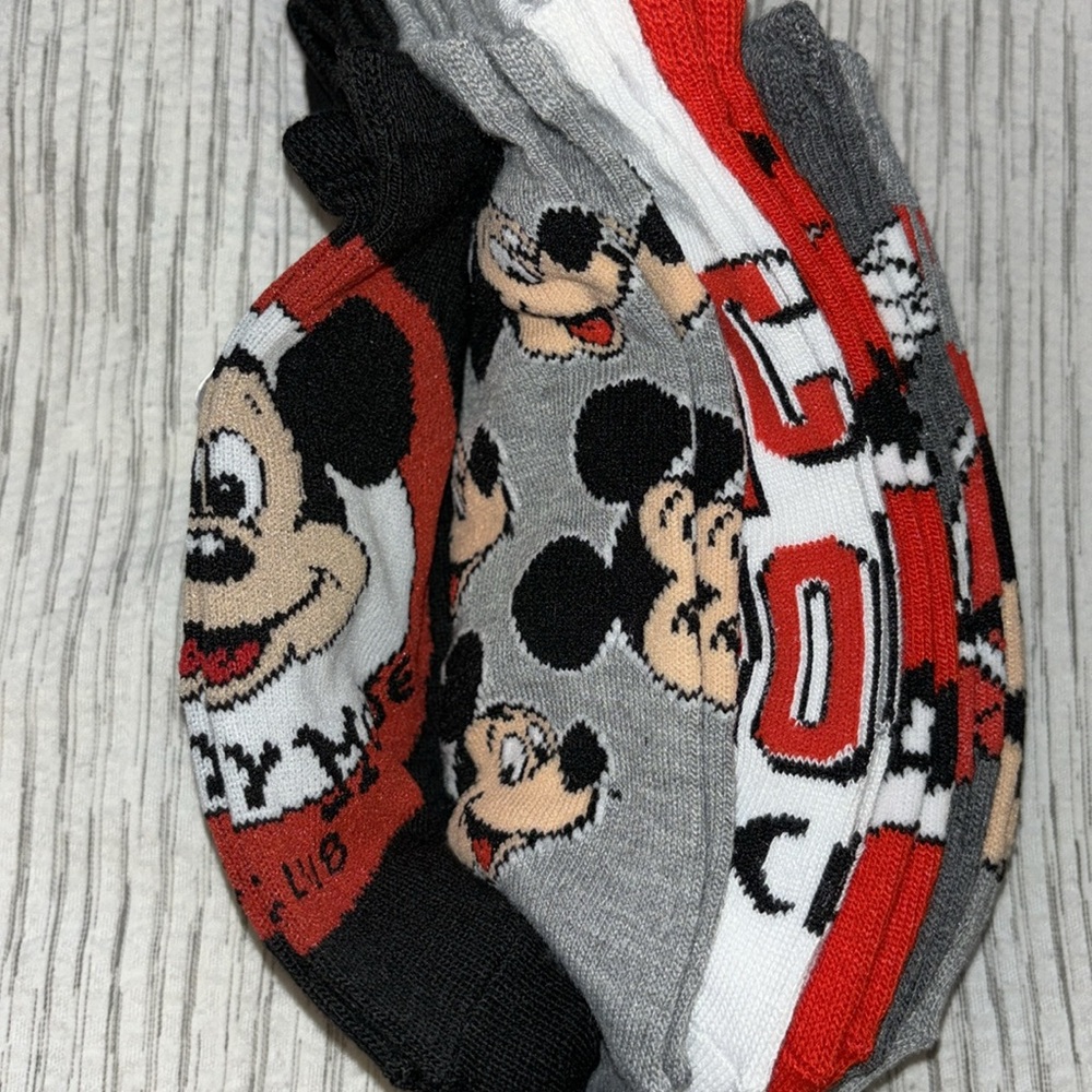 Disney Mickey Mouse 100 Years 6-pack of No Show Socks - Picture 8 of 10